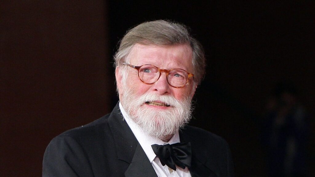 Danish Director of Walter and Carlo — Up on Daddy's Hat
