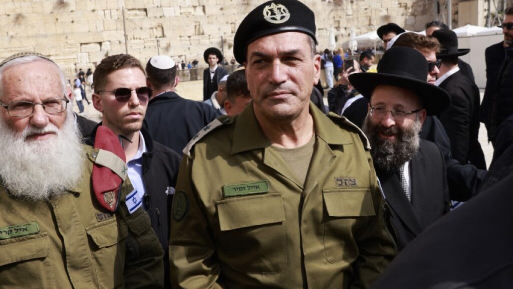 Israel army chief says captive ‘deal on table’, Israel must take it: Report | Israel-Palestine conflict News