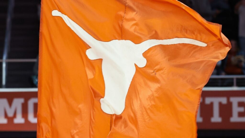 Longhorns are Week 1 underdog to Ohio State despite No. 1 rank