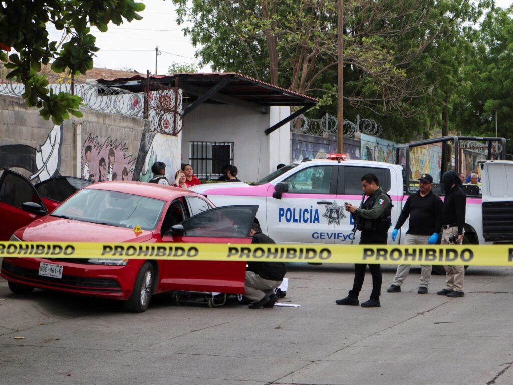 Mexico expels 26 alleged cartel members in latest deal with Trump | Donald Trump News