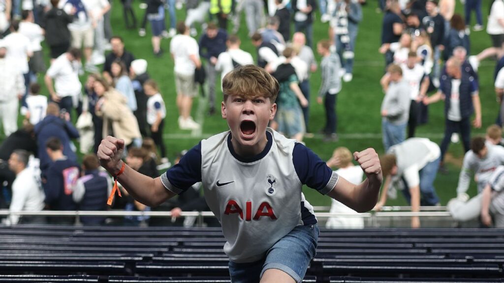 Premier League updates: Spurs-Burnley, Man City-Wolves