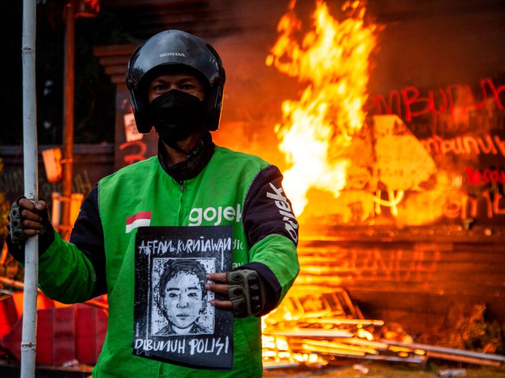 Why are antigovernment protests taking place in Indonesia? | Explainer News