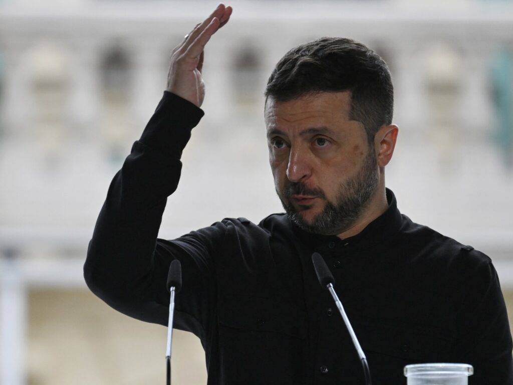 Zelenskyy says aides to meet Trump team in New York on Friday | Russia-Ukraine war News