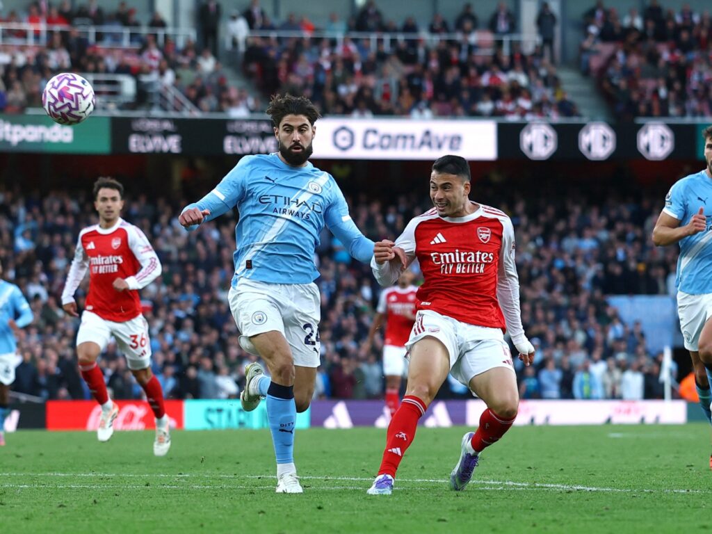 Arsenal snatch 1-1 draw with Manchester City with late Martinelli goal | Football News
