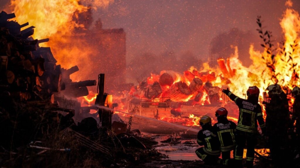 Climate-change-driven wildfires increasing air pollution across globe: UN | Climate Crisis News