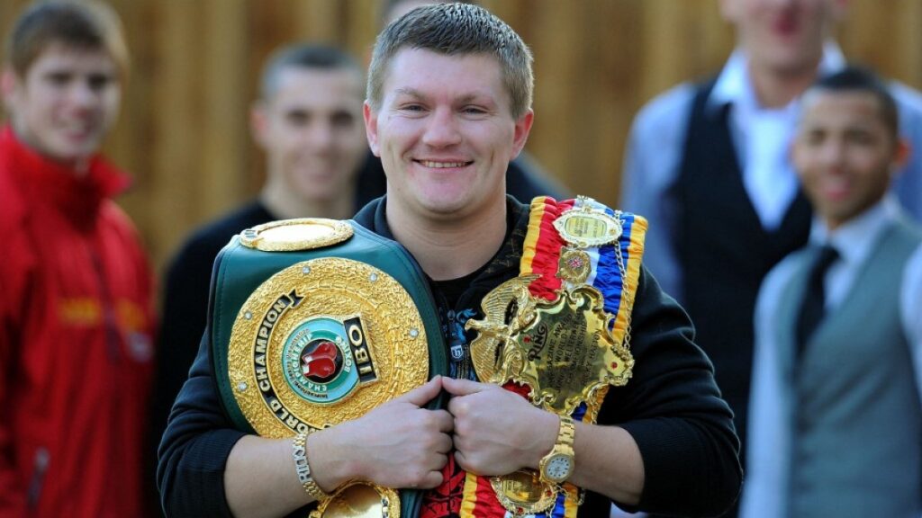 Former boxing world champion Ricky Hatton dies aged 46 | Boxing News