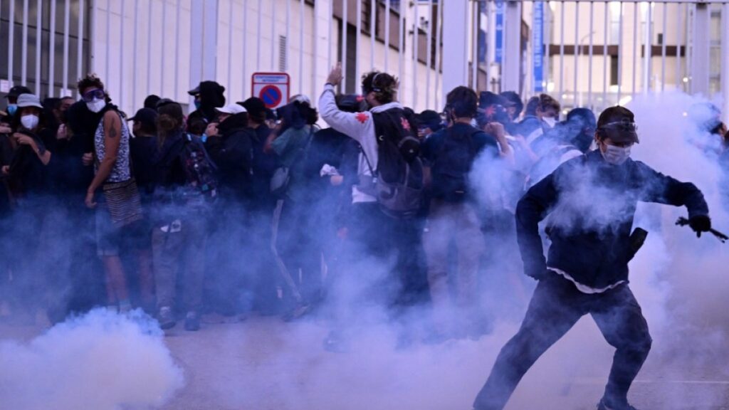 France braces for mass protests as austerity plan deepens anti-Macron anger | Emmanuel Macron News