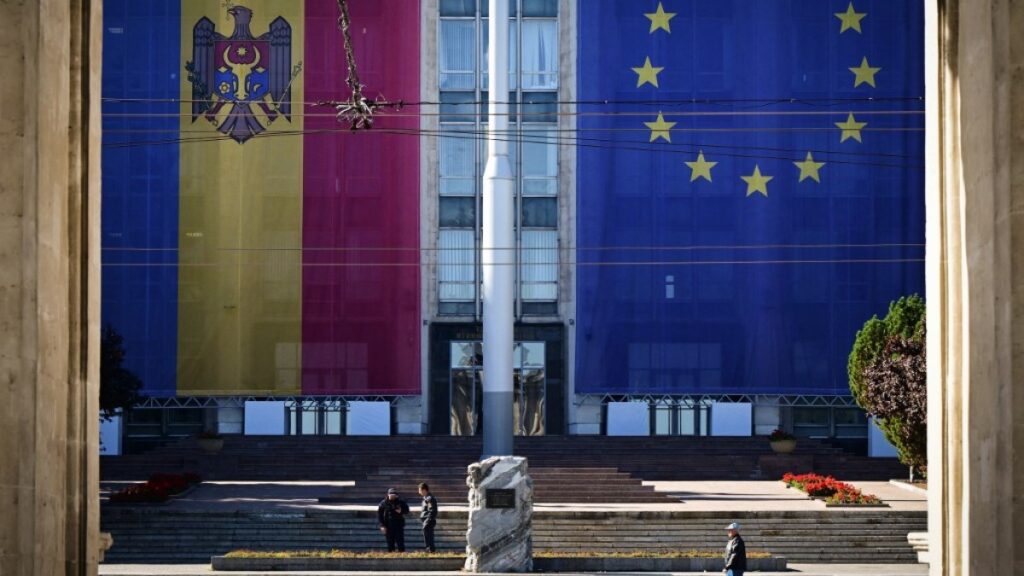 Moldova bans pro-Russian parties ahead of Sunday’s election | Elections News