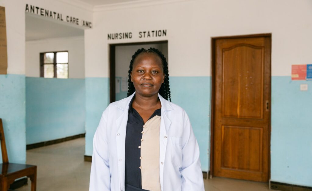 Tanzanian Surgeon at Forefront of Combating Trachoma and Preventing Blindness