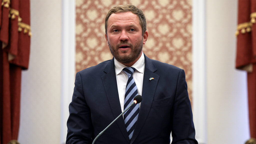 Estonia’s top diplomat: Russia testing NATO resolve amid Trump uncertainty | Russia-Ukraine war Estonia’s top diplomat: Russia testing NATO resolve amid Trump uncertainty | Russia-Ukraine war