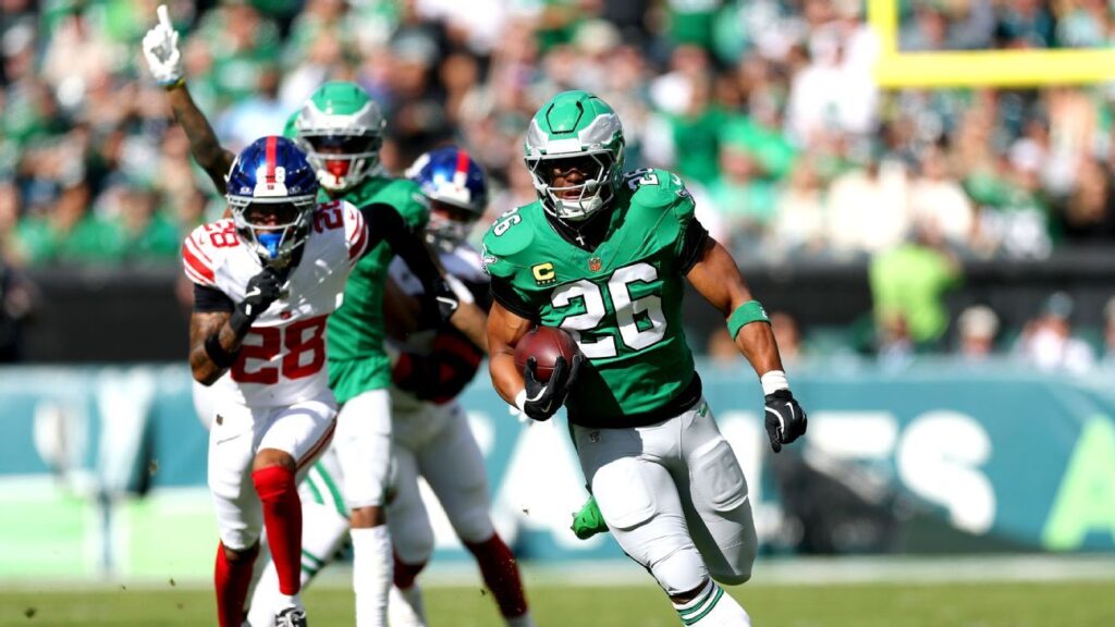 Lessons from NFL Week 8 blowouts: Taylor, Barkley, Kraft star