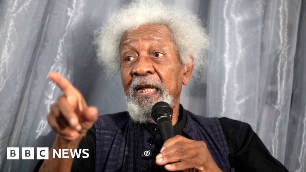 Nigerian Nobel laureate Wole Soyinka says his US visa revoked Nigerian Nobel laureate Wole Soyinka says his US visa revoked