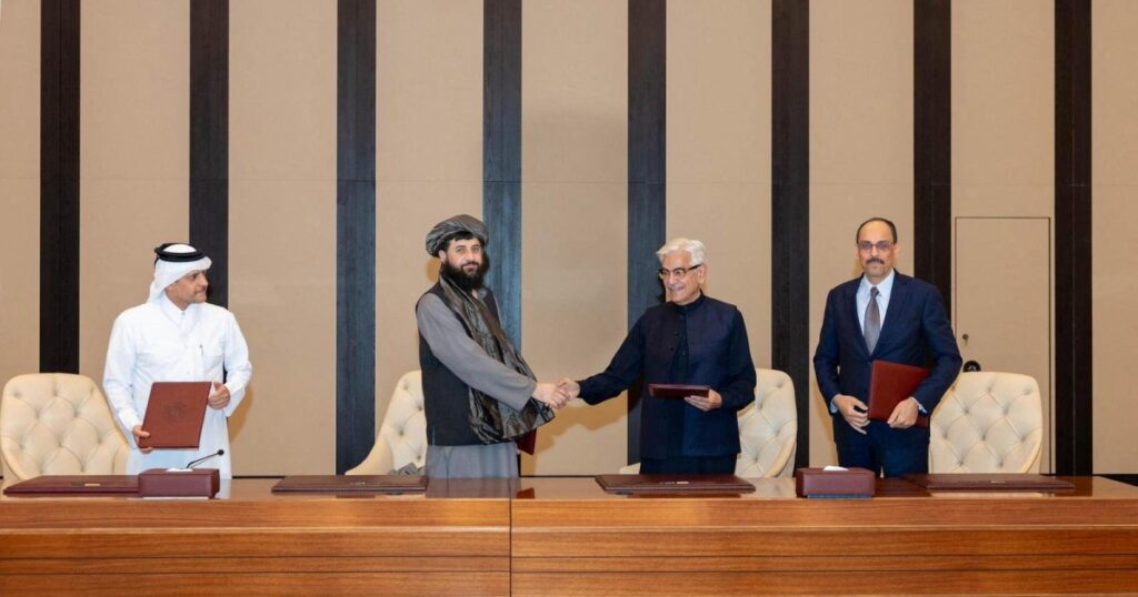 Pakistan says five soldiers and 25 fighters killed in Afghan border clashes | Taliban News Pakistan says five soldiers and 25 fighters killed in Afghan border clashes | Taliban News