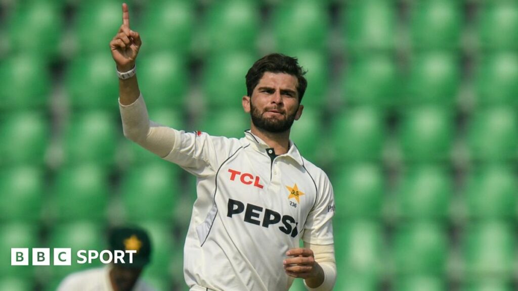 Shaheen Afridi celebrates a wicket with his finger pointing skywards