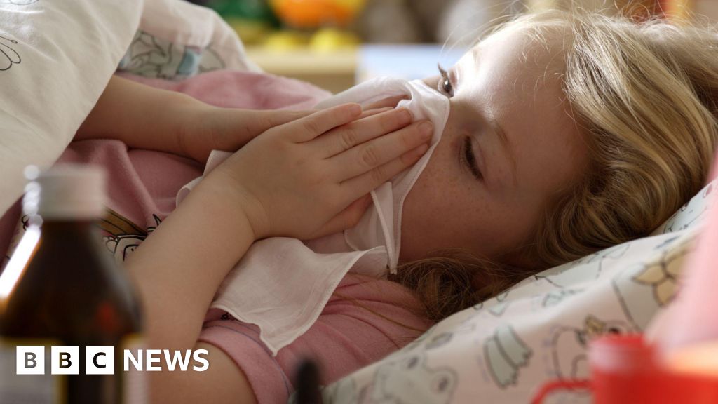 Parents urged to vaccinate children as flu cases rise Parents urged to vaccinate children as flu cases rise