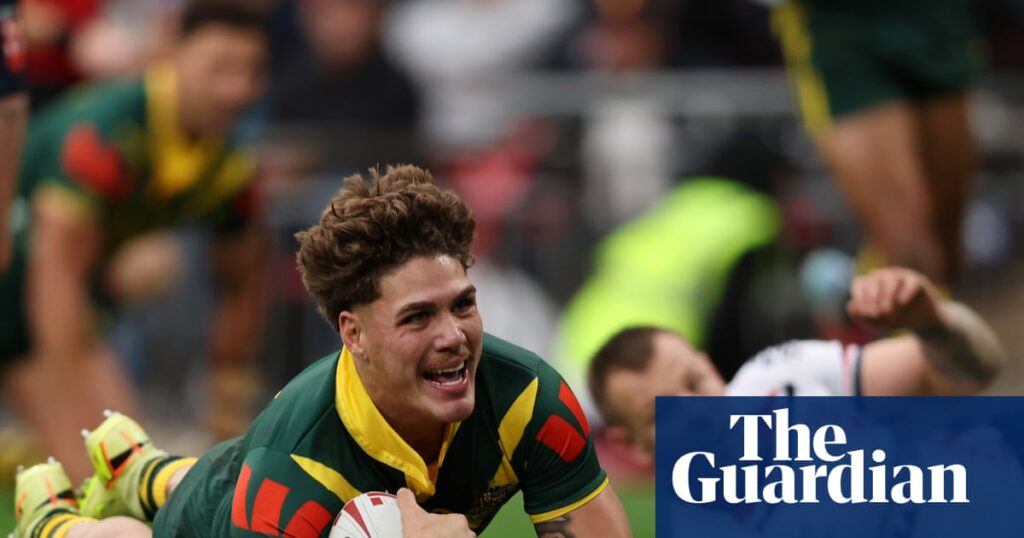 Reece Walsh takes centre stage as ruthless Australia sweep England aside | Rugby league Reece Walsh takes centre stage as ruthless Australia sweep England aside | Rugby league