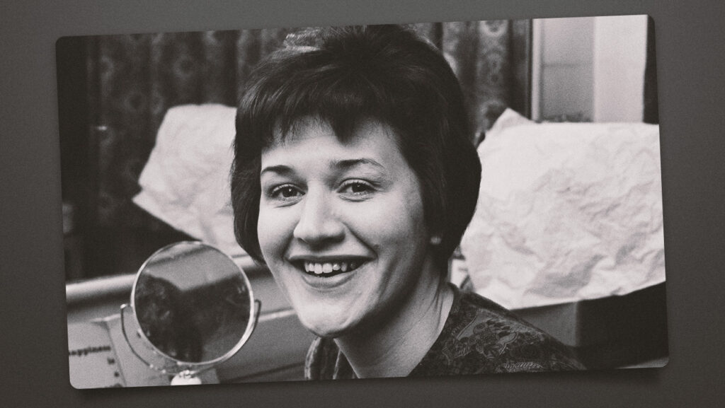 Patricia Routledge