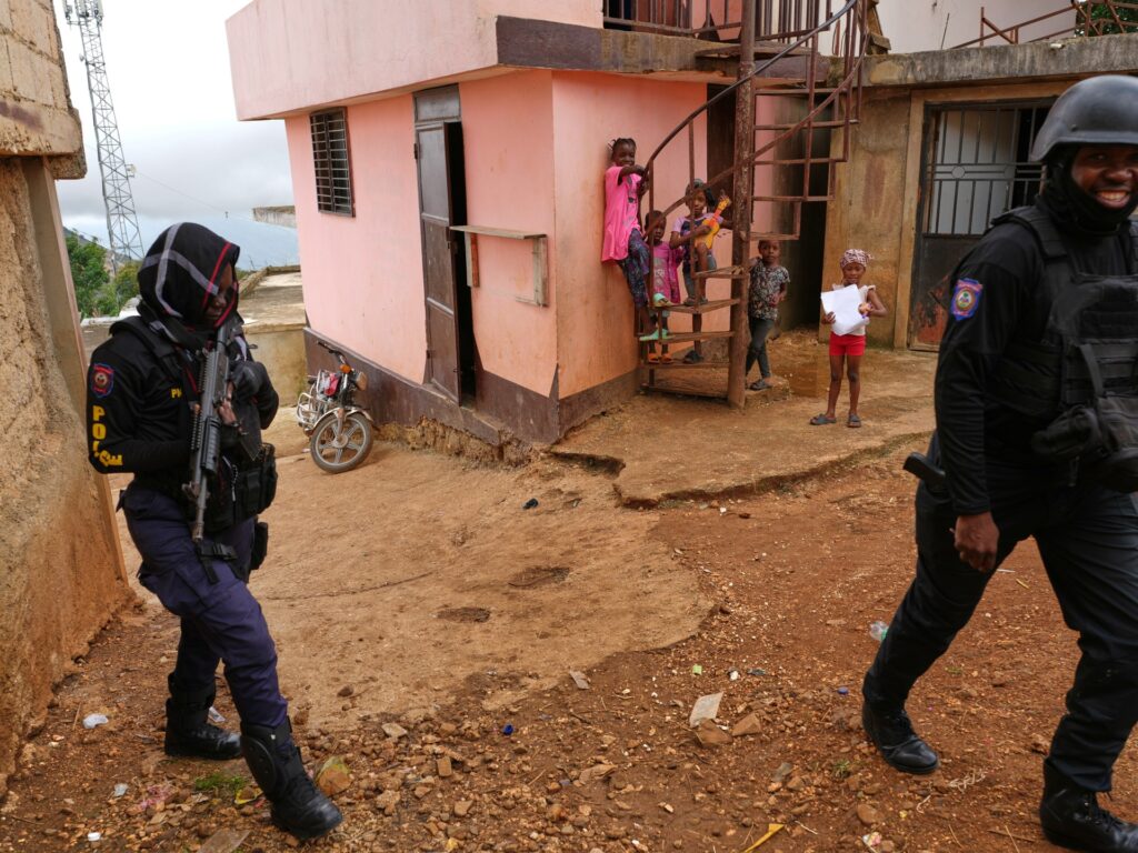 US sanctions ex-police officer, gang leader in Haiti over criminal ties | Donald Trump News