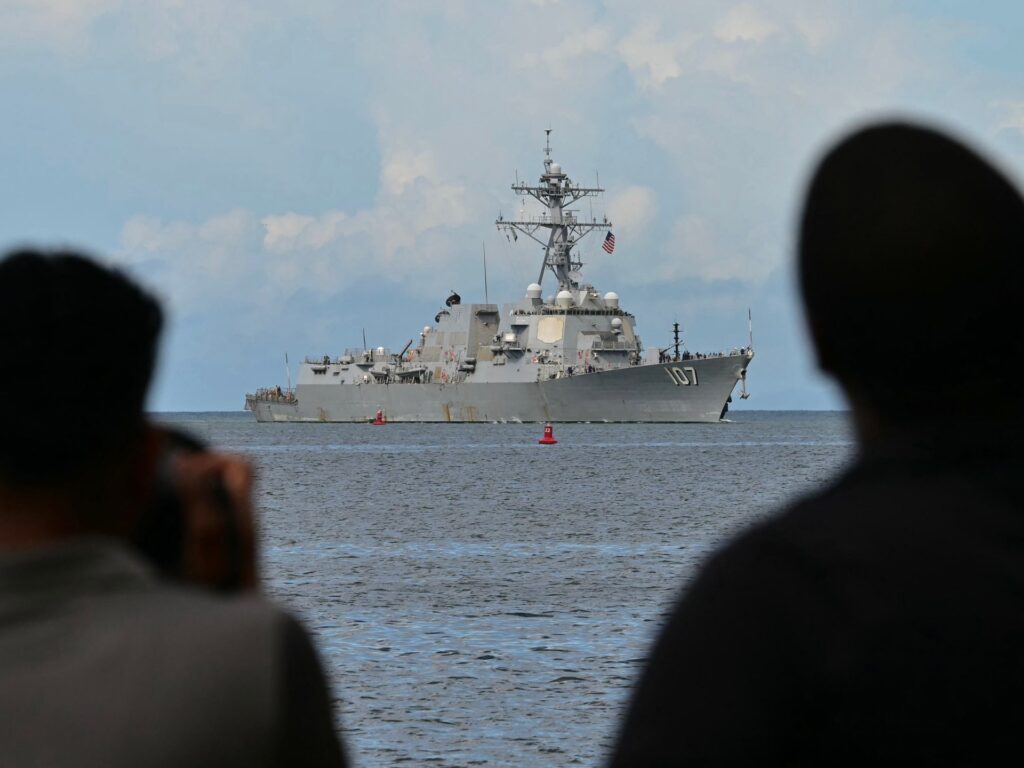 US warship arrives in Trinidad and Tobago, near Venezuela | Military News US warship arrives in Trinidad and Tobago, near Venezuela | Military News