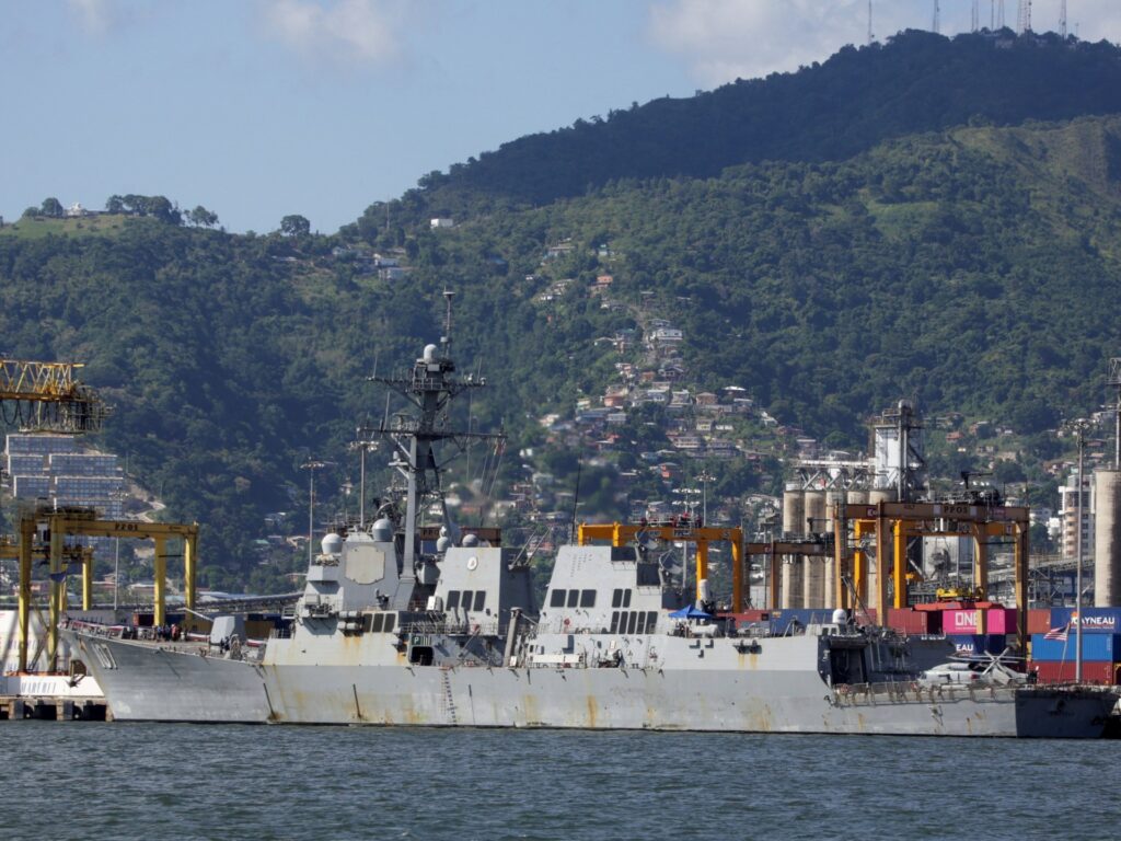 Venezuela suspends Trinidad and Tobago gas accord over US warship visit | Donald Trump News Venezuela suspends Trinidad and Tobago gas accord over US warship visit | Donald Trump News