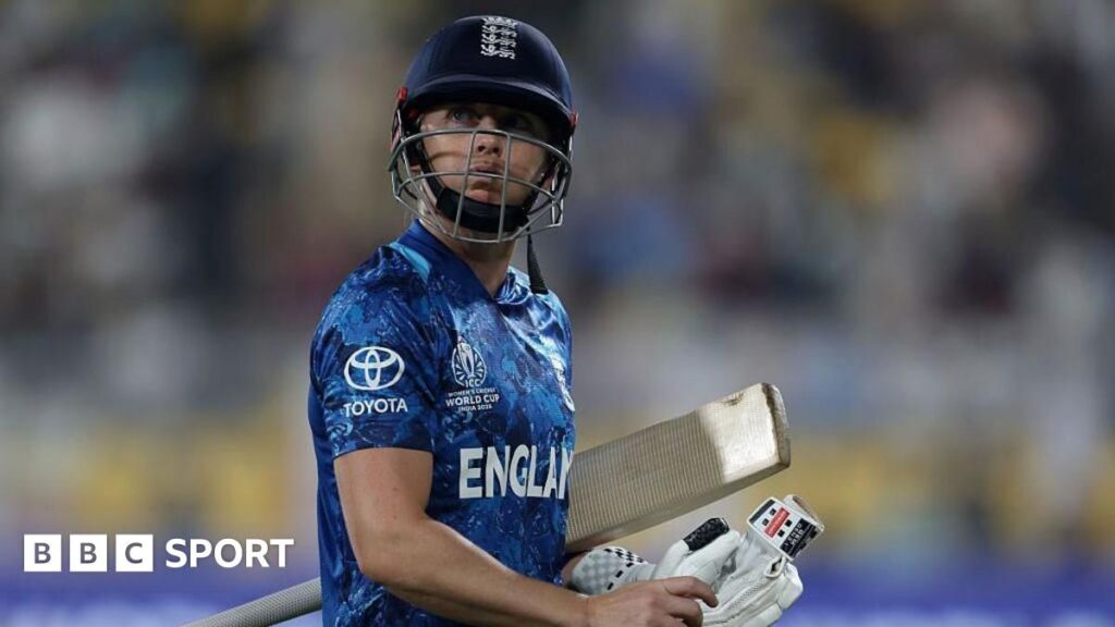 Women’s World Cup 2025: Laura Wolvaardt and Marizanne Kapp star as South Africa beat England to reach final BBC Sport microphone and phone